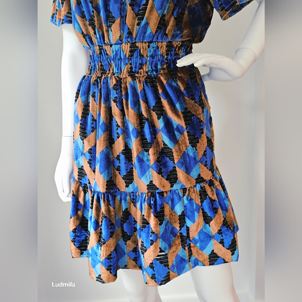 ANTHROPOLOGIE Women's Size M Velour Short Dress - Picture 10 of 11